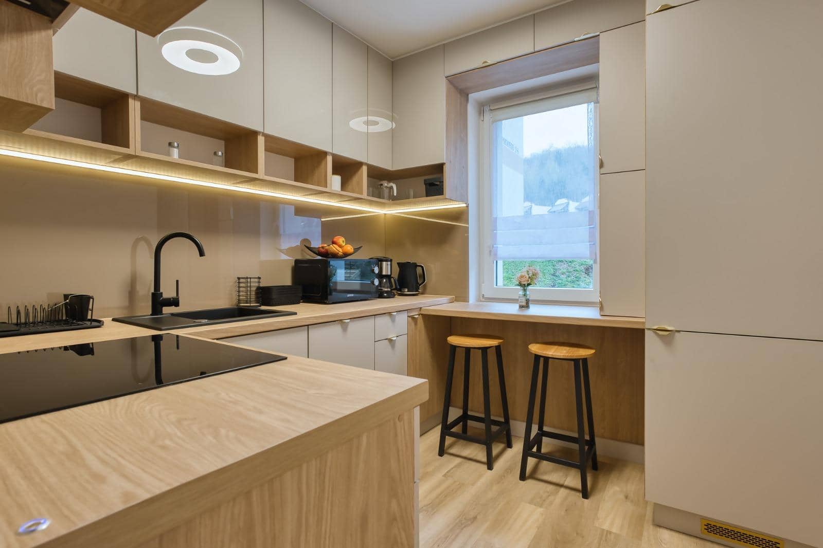 Mieszkanie 80 m² po remoncie, Baczyńskiego