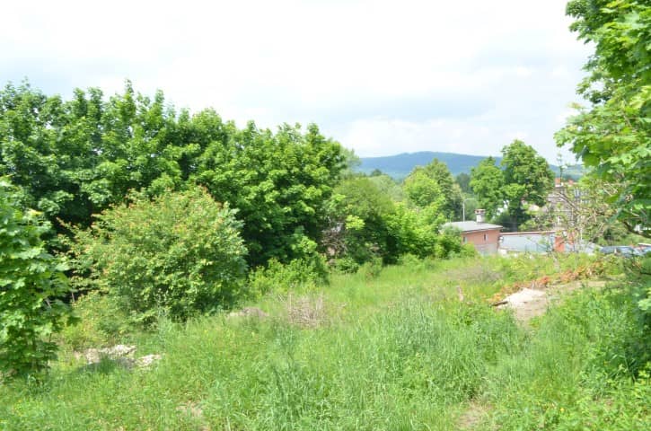 Działka 1600 m²