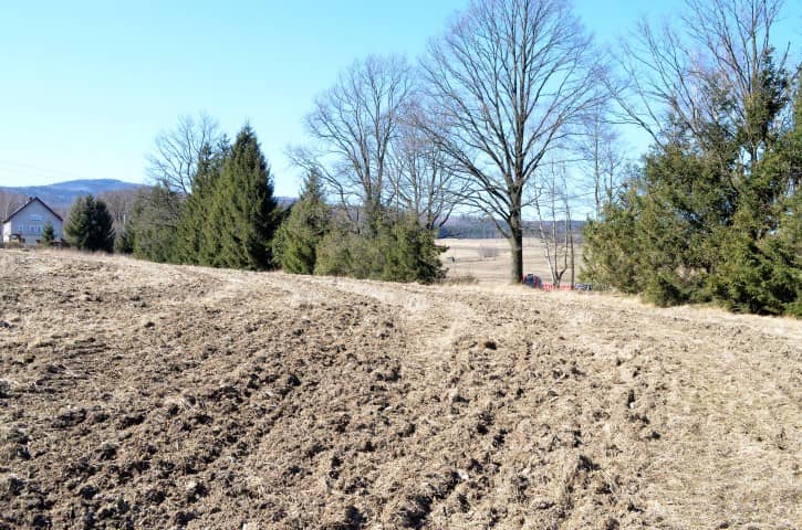 Działka 1100 m²